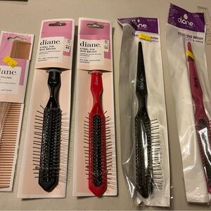 Diane Steel Pin Wig Brushes - Black and Red lot